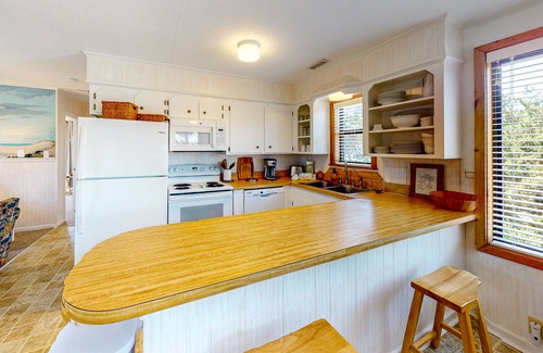 Avon House | Oceanside home with pool access, rooftop deck, screened porch - walk to beach