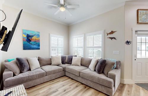 Rockport House | Oceanside Oasis