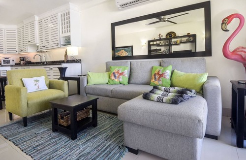 Playacar Fase I Condo | Oceanside Oasis Xaman Ha 7104