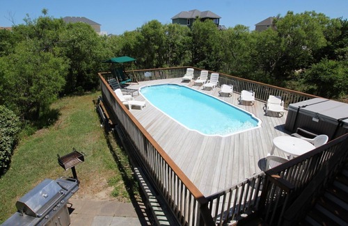 Whalehead Beach House | Oceanside, Pool, Hot Tub, Sun Deck, WC807, Its R Dream