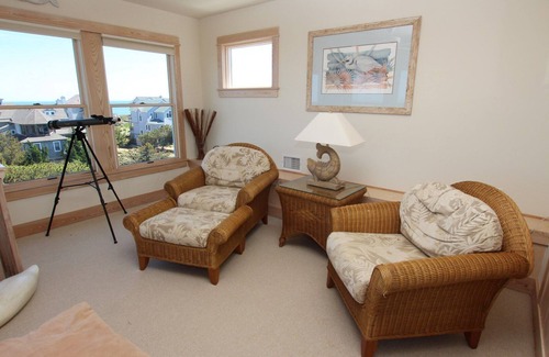 Duck House | Oceanside, Screened Porch, 100 ft to Beach Access, SA180, Siren Song