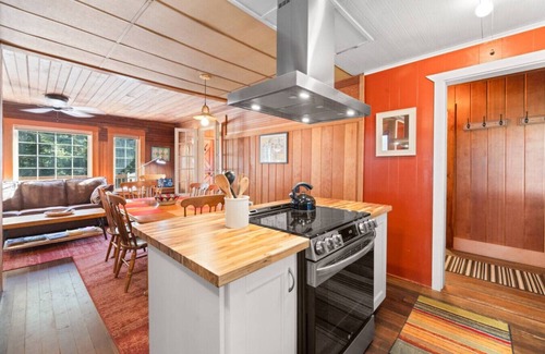 Oceanside House | Oceanside w/Views, Dog-Friendly, Gas Stove