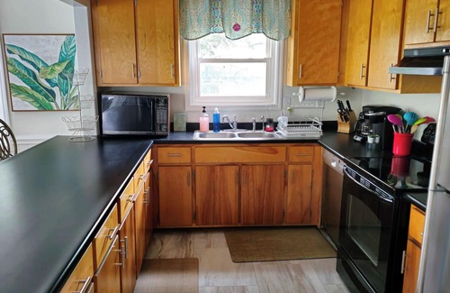 Edisto Island House | OCEANVIEW, 4Bed, 3B, 2 Minutes to Beach! July and August Dates Available