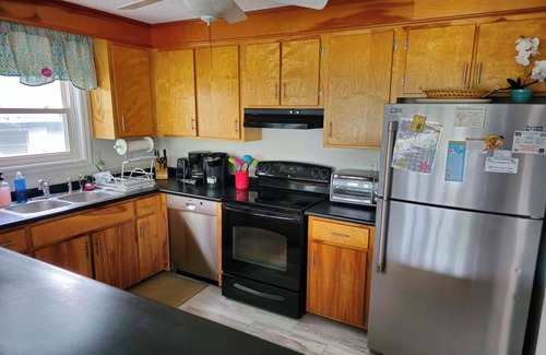 Edisto Island House | OCEANVIEW, 4Bed, 3B, 2 Minutes to Beach! July and August Dates Available
