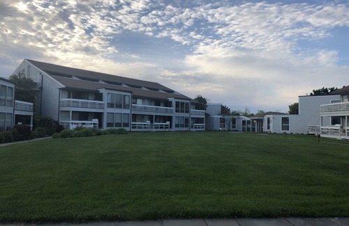 Mashpee Condo | Oceanview, beachfront 3 bedroom- amazing place at Cape Cod