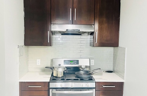 Regional District of Nanaimo House | Oceanview High end roof deck