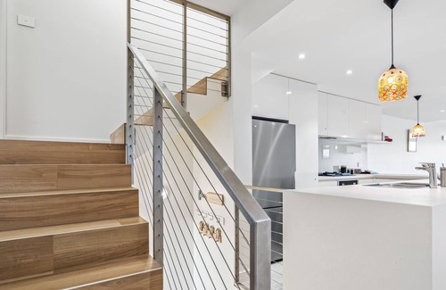 Port Fairy Apartment | Oceanview - modern & stylish beachfront home