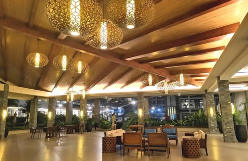Poblacion District Apartment | Oceanview Relaxing 2Bedrooms Resort with Balcony facing Picturesque Samal island