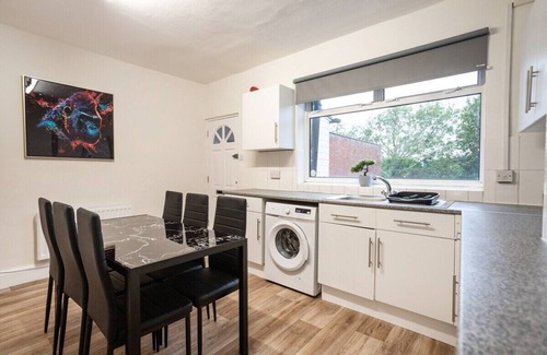 Staple Hill Apartment | October Discount - Long Stay - Contractors