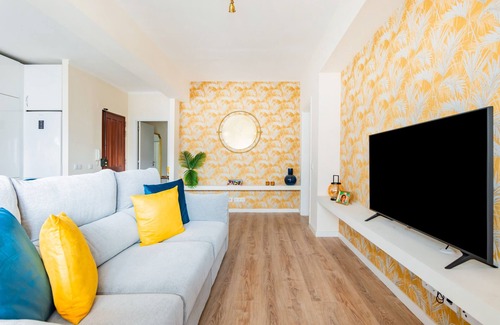 Paco De Arcos Apartment | Oeiras Spacious and Modern Flat