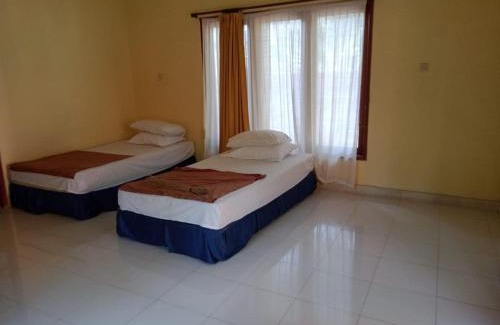 Bondalem House | Oemah Bajangan to the Beach