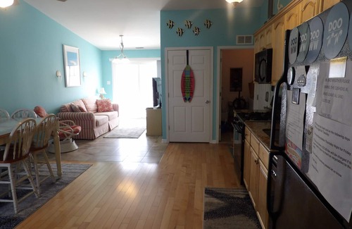 Wildwood Condo | "OFF SEASON RENTALS AVAILABLE OCTOBER THRU APRIL. Enjoy some quiet time!nnnnn
