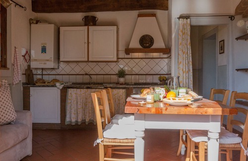 Peccioli Apartment | Offer! Holidays, apartment (Mimosa 2 + 2) Area Volterra, San Gimignano,Pisa