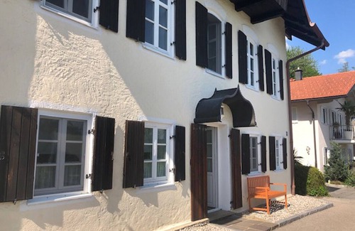 Seeon-Seebruck Apartment | OG, Haus am Weinberg, 83370 Seeon in Oberbayern