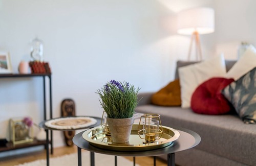 Freilassing Apartment | OG2 "M" Helle 65m² 2-Zimmer Wohnung nähe Salzburg