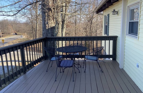 Pellville House | Oh what a view!