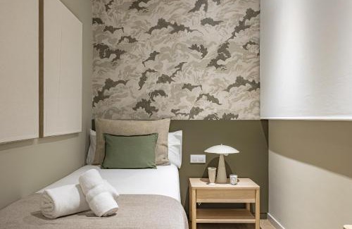 Sant Gervasi House | Ola Living Hostal Diagonal