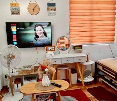 Olango Island House | Olango Island - S&E-1 Tiny Guest House Fully Furnished with Washer, Wi-Fi, Netflix & King-size Bed