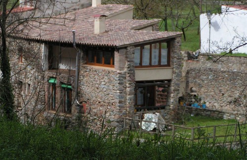 Osor House | Old 17th century blacksmith's house