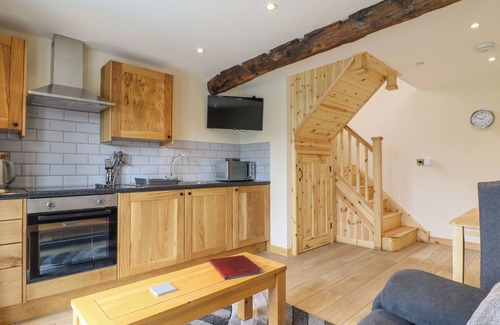Llanwddyn Cottage | Old Cart House