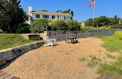 Old Greenwich House | Old Greenwich Gem