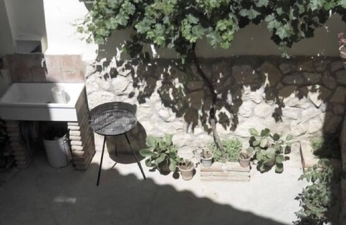 Astudillo Cottage | Old House of the Watchmaker 1 5/15 people