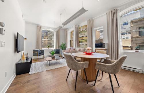 Old Montreal Apartment | Old Montreal's Luxe Charm