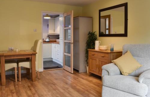 Trethurgy House | Old Orchard Cottage Near Eden