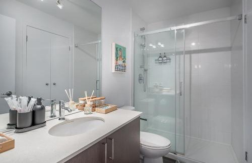 Cite Multimedia Apartment | Old Port Upscale - Free Indoor Parking
