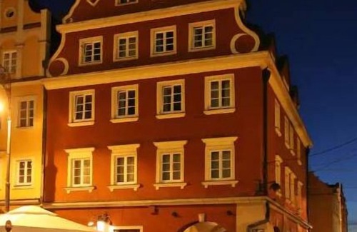 Stare Miasto Apartment | Old Square View. Apt. up to 6 pers. Top location