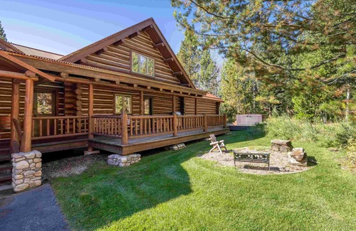 Wilson House | Old Trail Hideaway: 3 BR, 2 BA House in Wilson, Sleeps 9