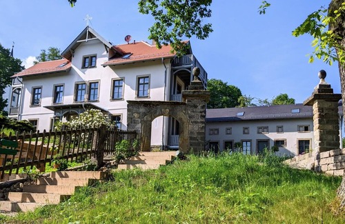 Gohrisch Apartment | Old Vicarage - Martin