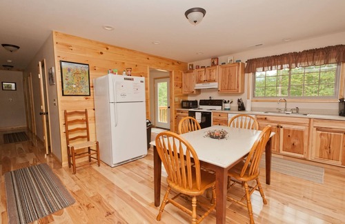 Luray Cabin | Old Wagon Ridge | 0 Bed, 1.5 Bath