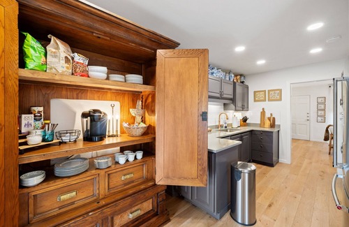 Highland Park West Condo | Old West Austin two Bedroom Charmer