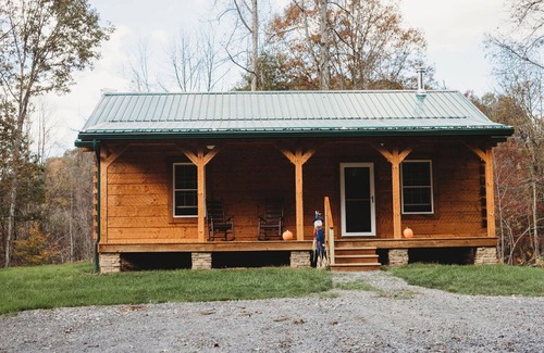 Mendota Cabin | Old World Craftmanship with Modern Amenities