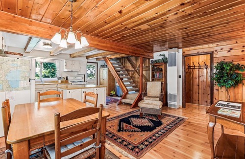 Lake Forest House | Olde Tahoe Charmer - Pet Friendly