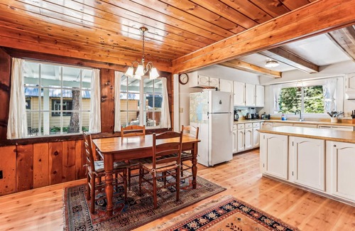 Lake Forest House | Olde Tahoe Charmer - Pet Friendly