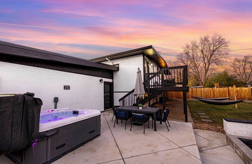 Lamar Heights Area House | Olde Town 4BR with Hot Tub & Games, 20min to Red Rocks and Downtown Denver