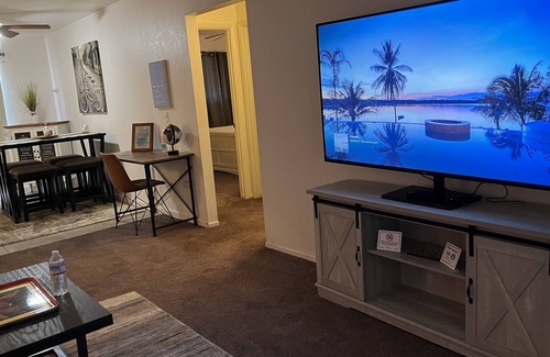 Lemoore Apartment | Olive B Cottage