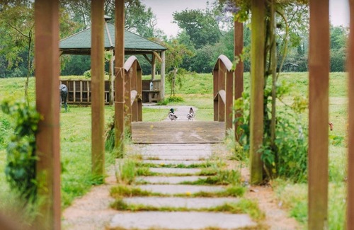 Selsted House | Olive Tree Cottage, Hoad Farm, Acrise
