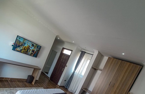 Kendu Bay Hotel | Olmak Beach Resort