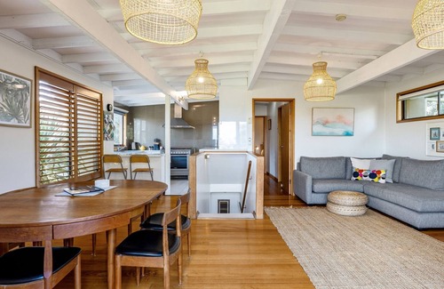 Shoreham House | Olney House - Private Getaway