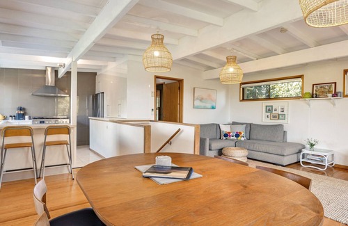 Shoreham House | Olney House - Private Getaway