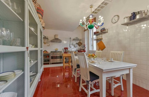 Santo Spirito Apartment | Oltrarno Star in Florence