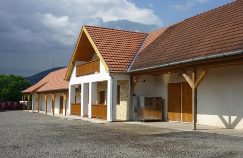Erdobenye Bed & Breakfast | Olze Panzió