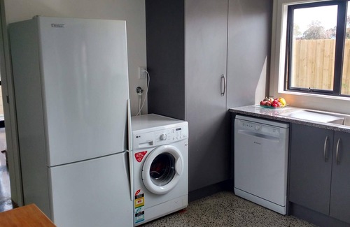 Mount Maunganui Apartment | Omanu Beach Break - Walk across the road to the beach, close to golf