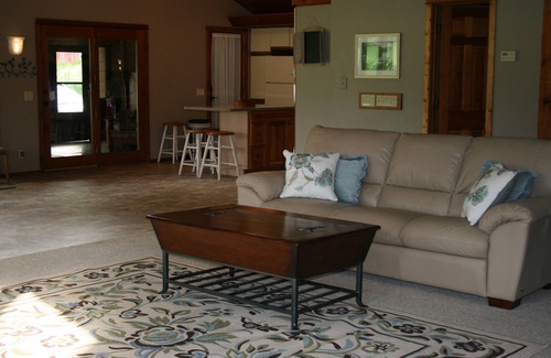 Wyoming Cottage | On 278 pristine acres, 1 acre fishpond, close to all Spring Green attractions!