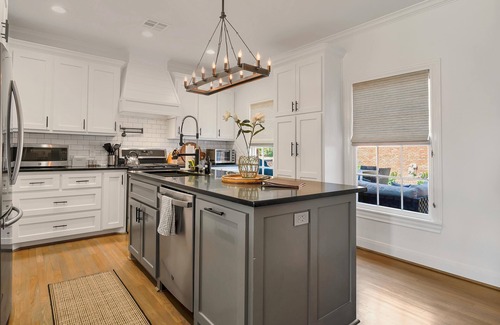 Austin Ave. House | On Austin Ave! Completely remodeled and close to Magnolia, Downtown & Baylor.
