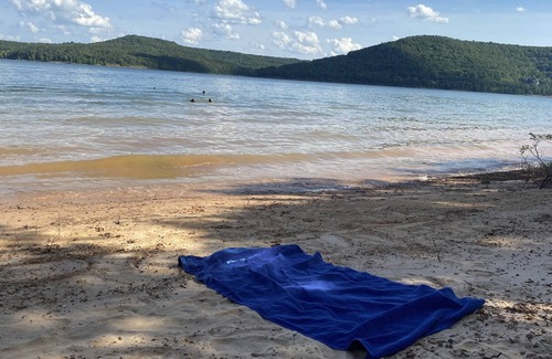 Shirley Cabin | On Lake Cabin w/ Beach on Greers Ferry Lake. NEW Hvac, Internet and Dish Network