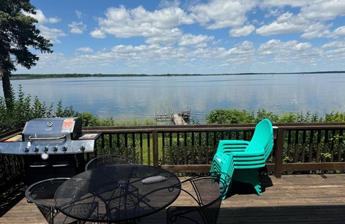 Osakis Cabin | On Lake Osakis right in town just down from the public access!